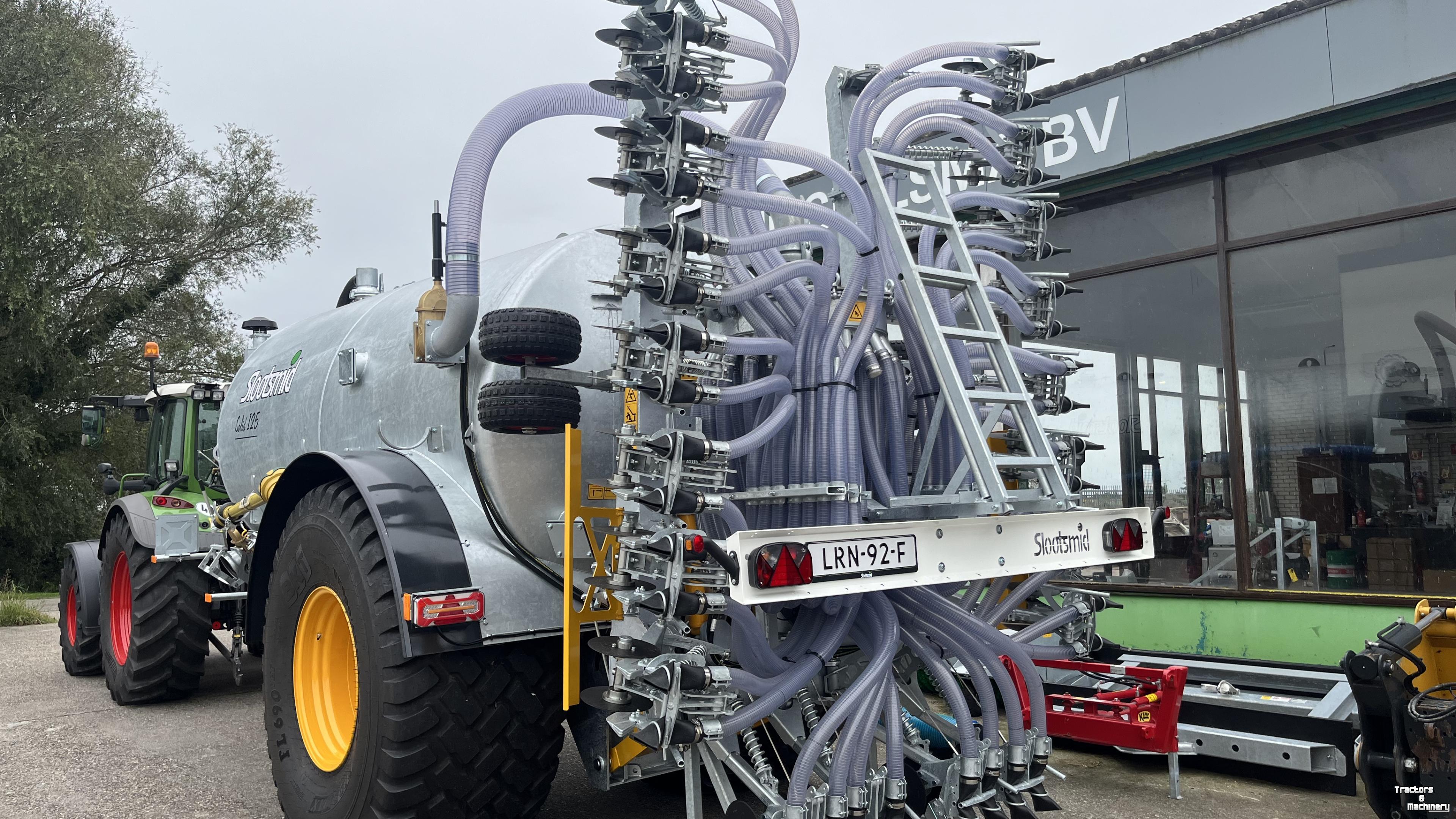 Gülletankwagen / Güllefässer Slootsmid Slootsmid Solid 125 met SZB 720 bemester