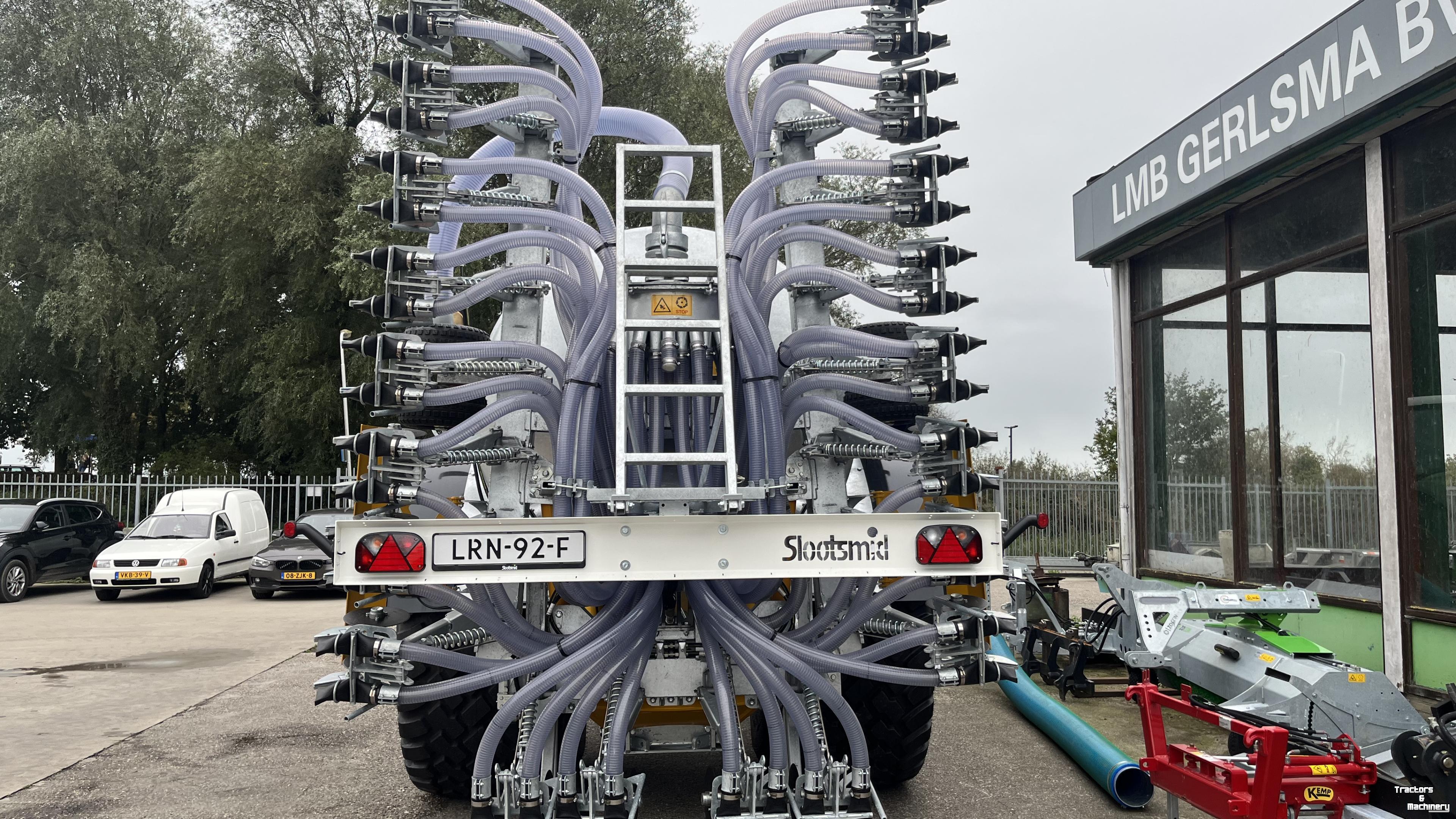 Gülletankwagen / Güllefässer Slootsmid Slootsmid Solid 125 met SZB 720 bemester