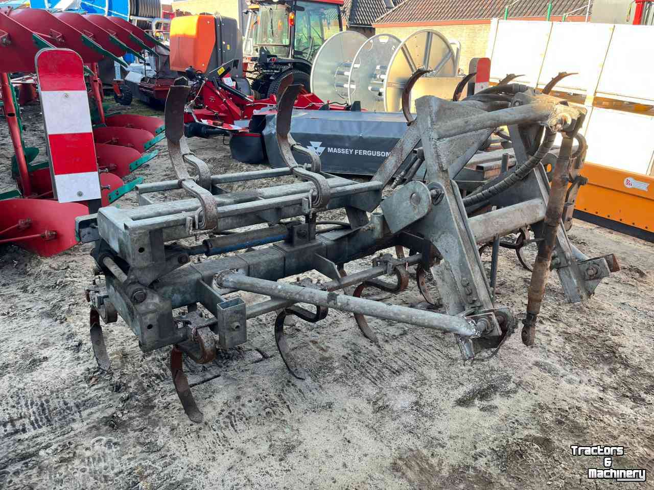 Grubber Ipsam Triltand cultivator