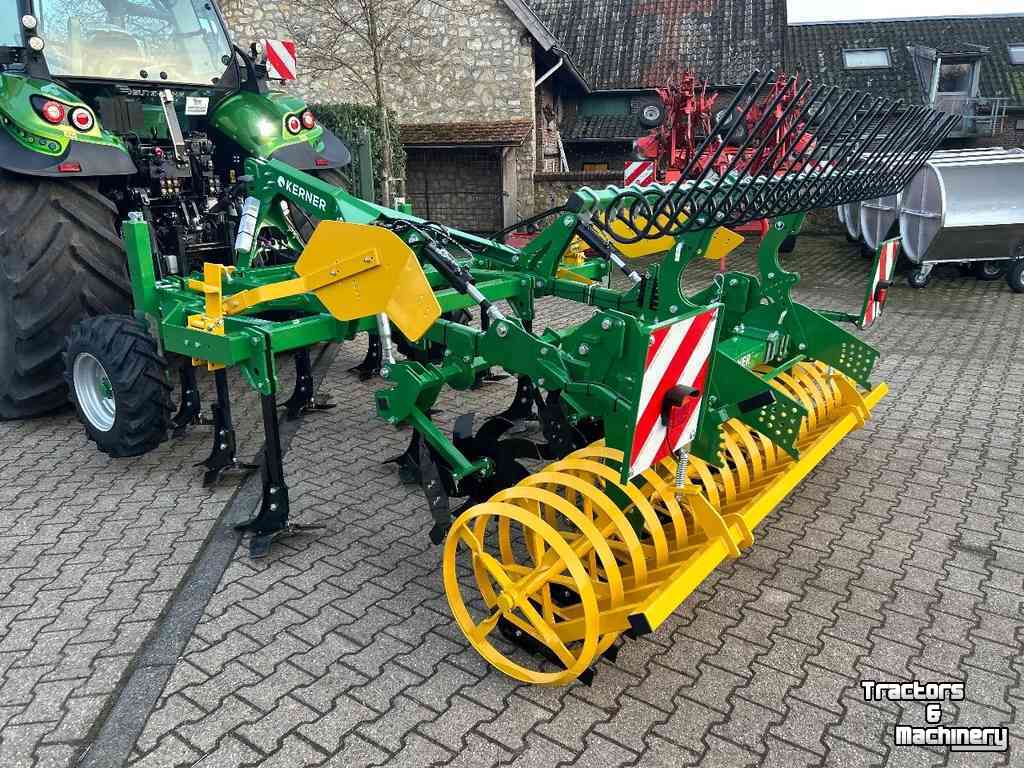 Grubber Kerner Corona 300 sterwiel cultivator