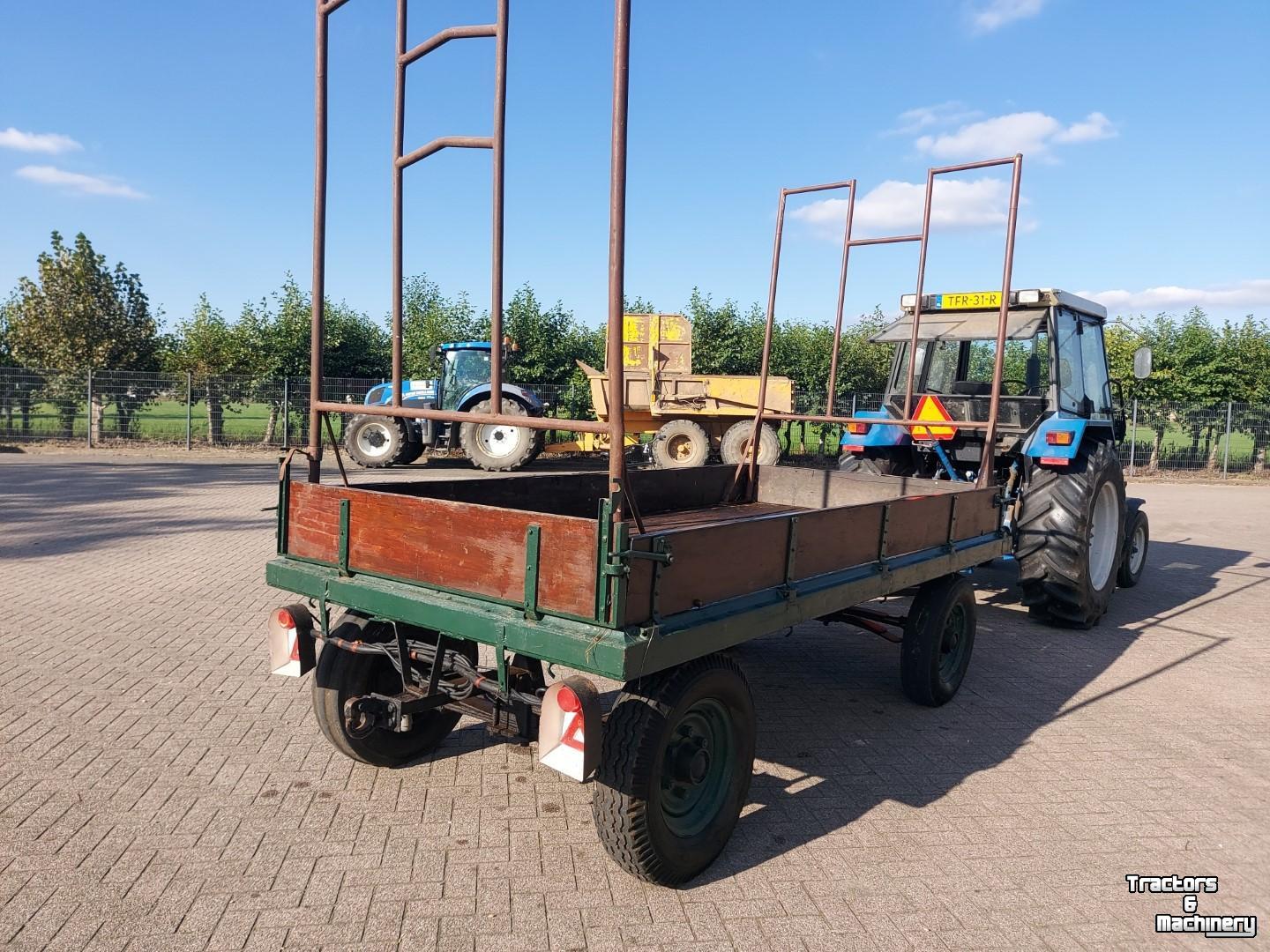 Tieflader / Anhänger  VIERWIELIGE LANDBOUWWAGEN