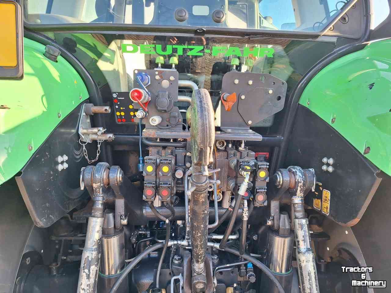 Schlepper / Traktor Deutz-Fahr Agrotron 6160 PS