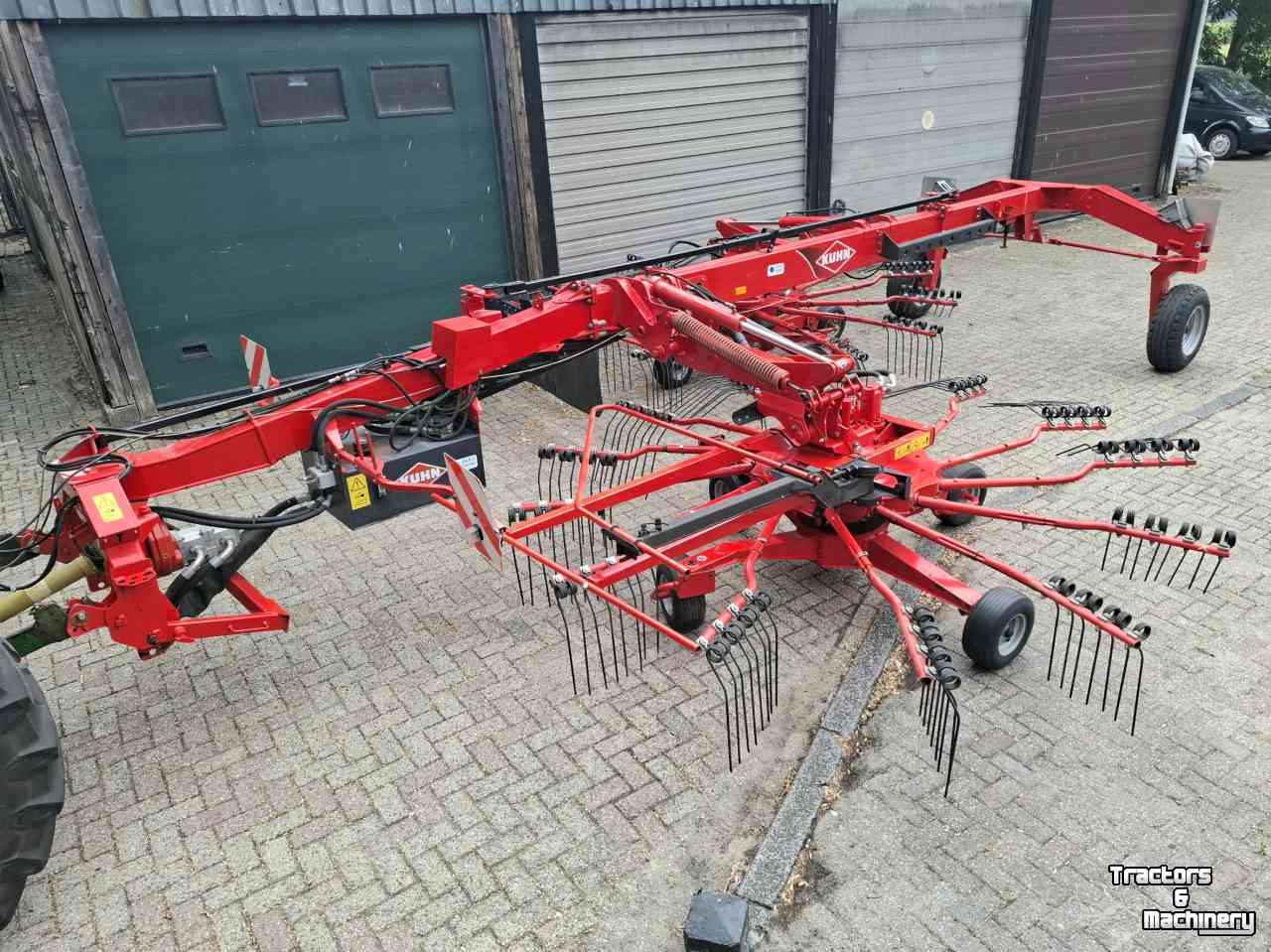 Schwader Kuhn GA 8020 dubbele hark zijafleg, duiner dijker rugger wierser harken opdijker opduiner rotorhark