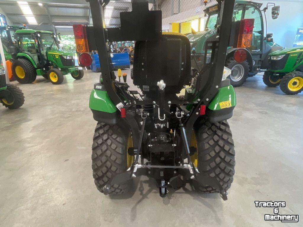 Obsttraktor John Deere 2026R