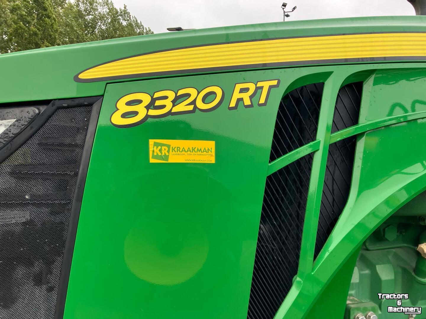 Schlepper / Traktor John Deere 8320RT