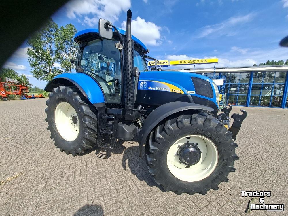 Schlepper / Traktor New Holland T6080
