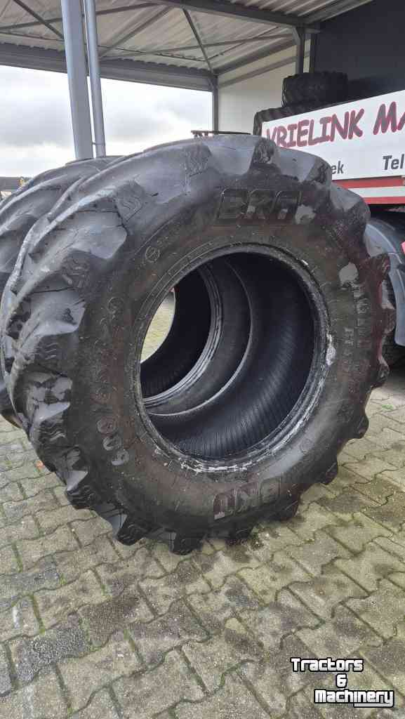 Räder, Reifen, Felgen & Distanzringe BKT 600/65R28 Agrimax RT657 25mm