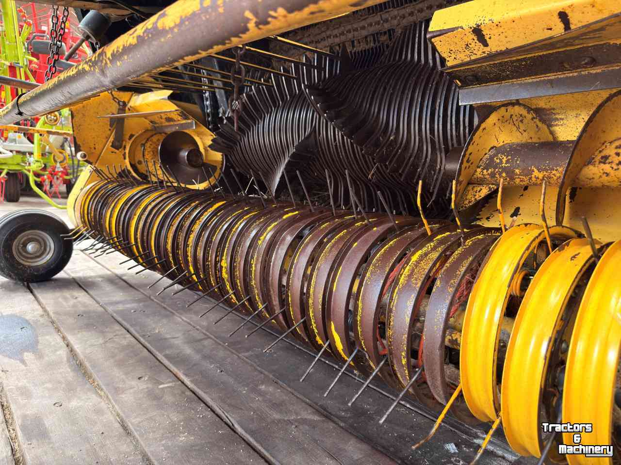 Pressen New Holland BB960