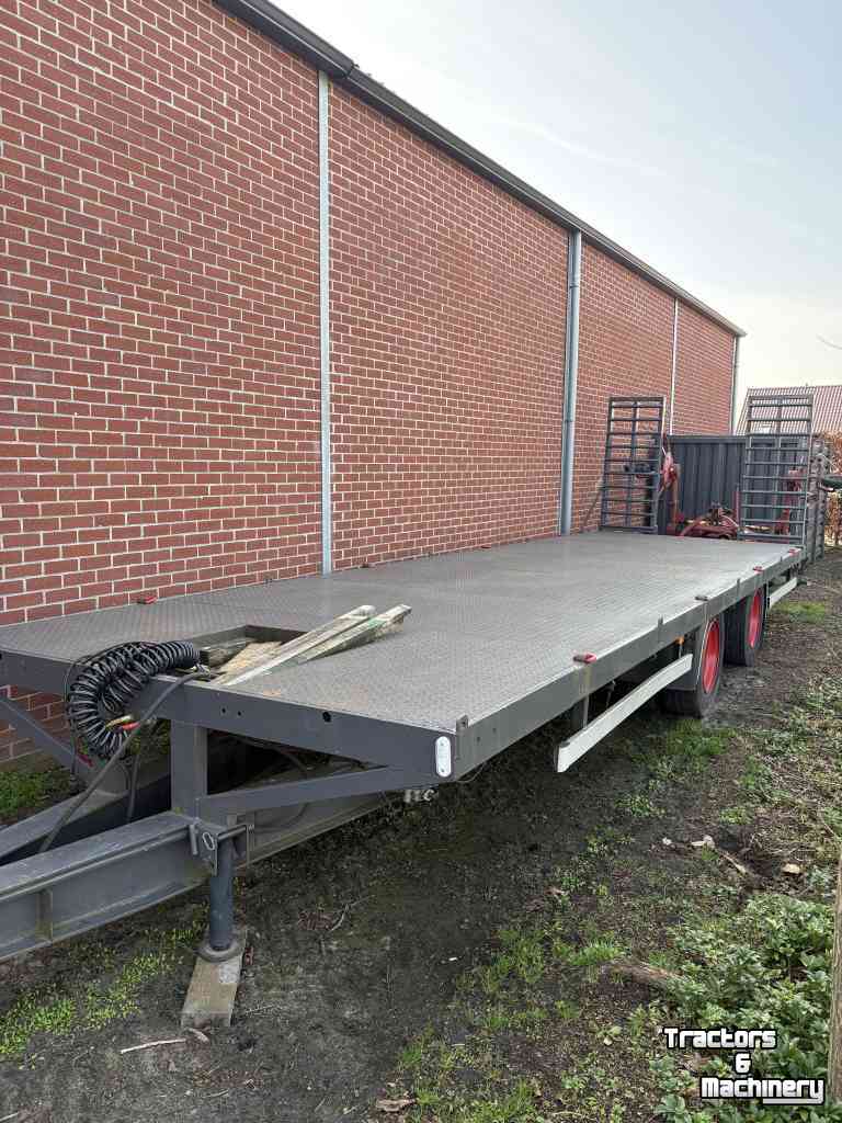 Tiefladeanhänger JBM Oprijwagen