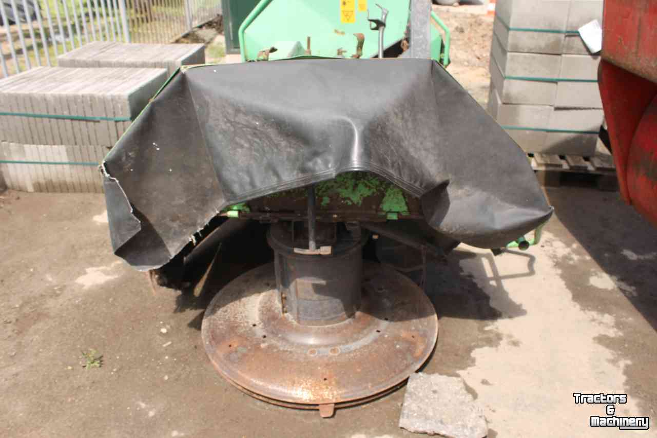 Mähwerk Deutz-Fahr KM3.27FS (Vicon PZ CM265F CM270F) front trommelmaaier frontmaaier defect