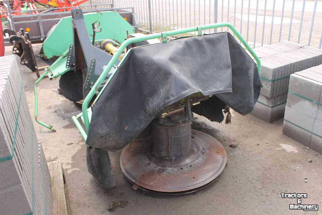 Mähwerk Deutz-Fahr KM3.27FS (Vicon PZ CM265F CM270F) front trommelmaaier frontmaaier defect