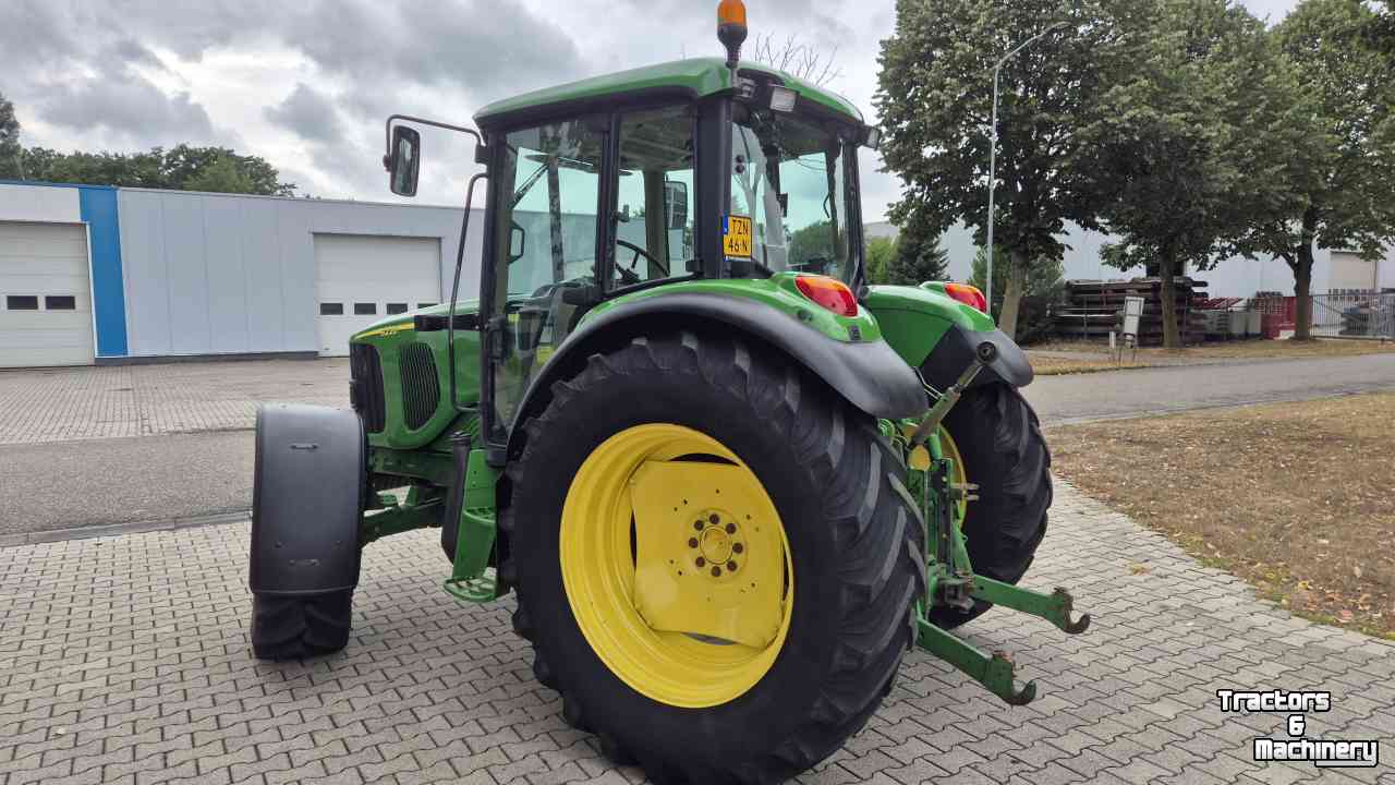 Schlepper / Traktor John Deere 6220 SE PQ zeer nette trekker