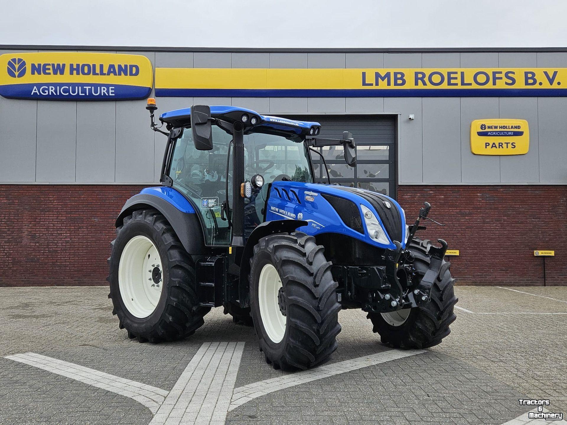 Schlepper / Traktor New Holland T5.140AC LV