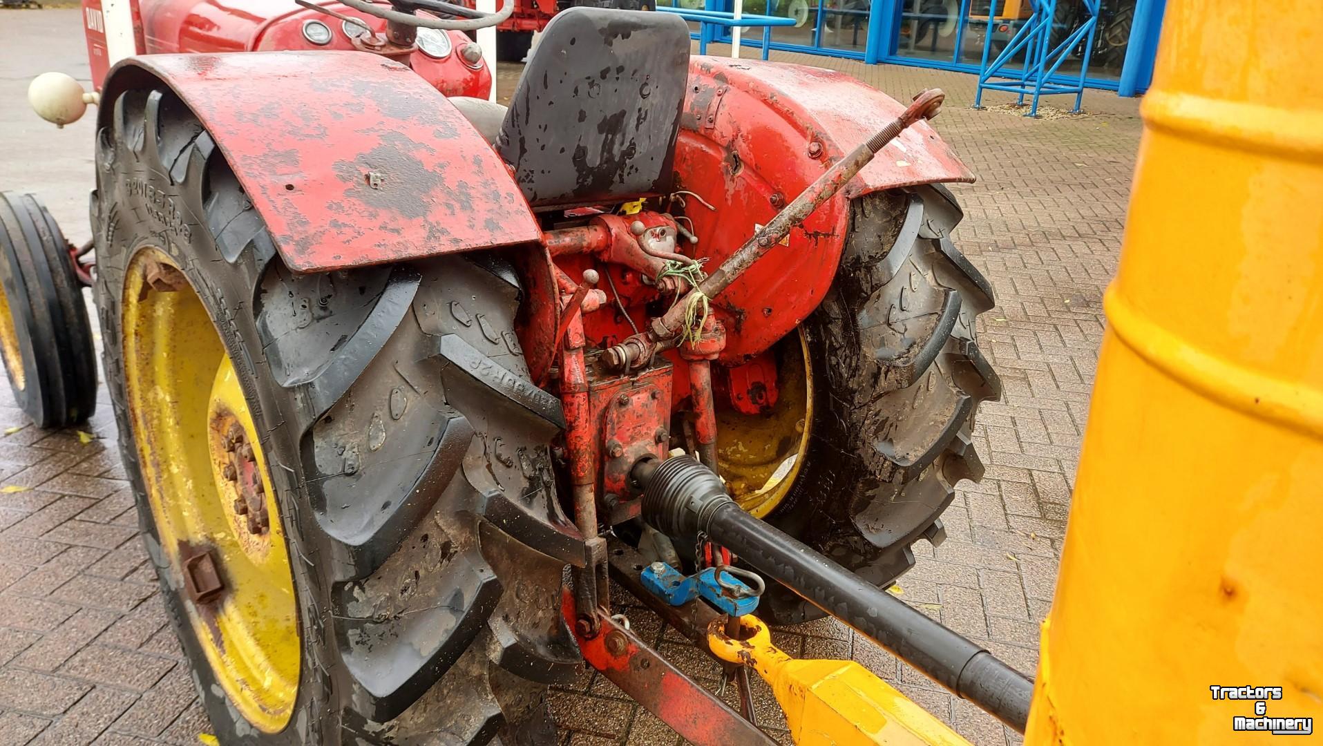 Schlepper / Traktor David Brown 880