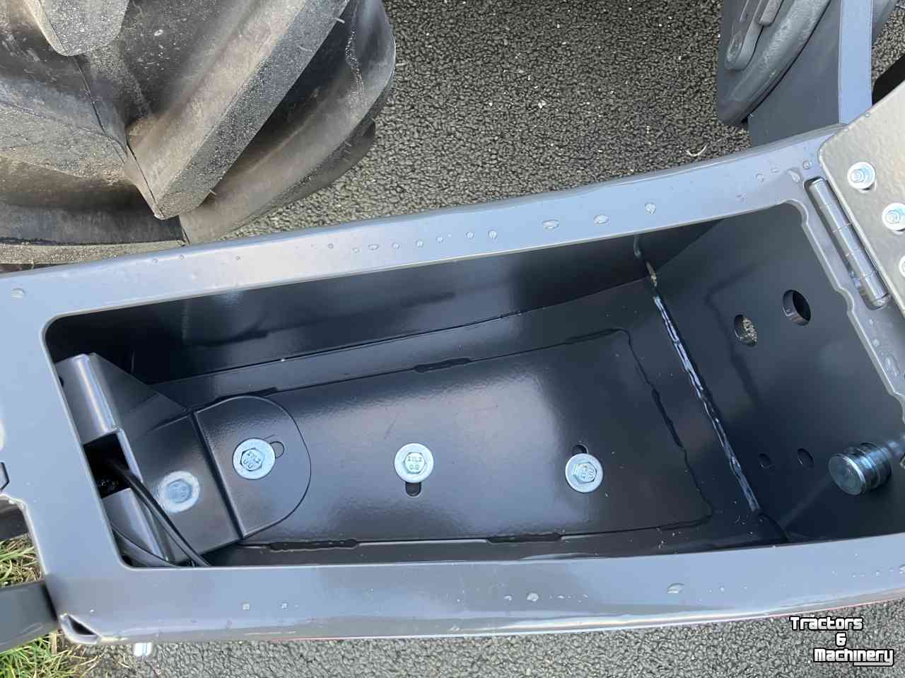 Frontstoßstange Fendt 310 311 312 313 314 Trekkerbumper rubber schuif