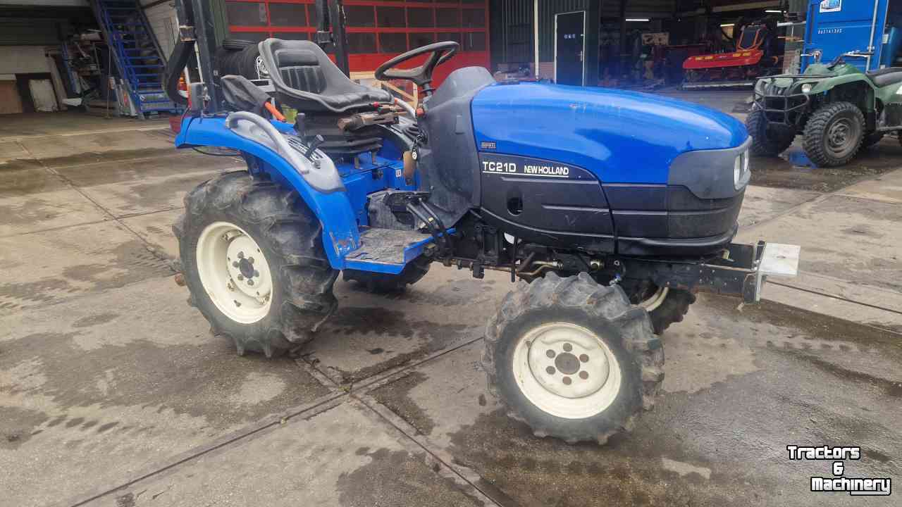 Gartentraktoren New Holland TC 21 d