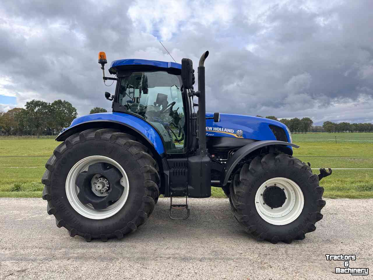 Schlepper / Traktor New Holland T7.260