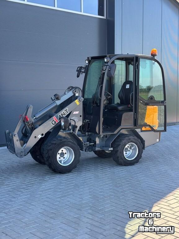 Radlader Giant G1500