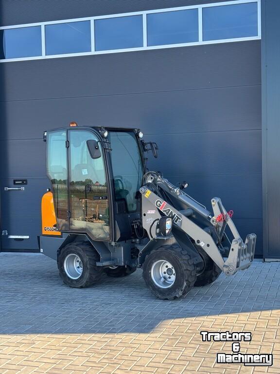 Radlader Giant G1500