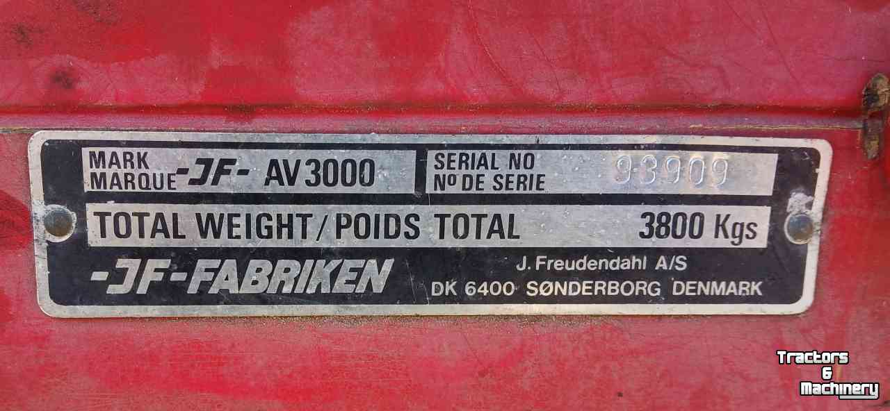 Stalldungstreuer JF AV 3000 mestwagen mestverspreider