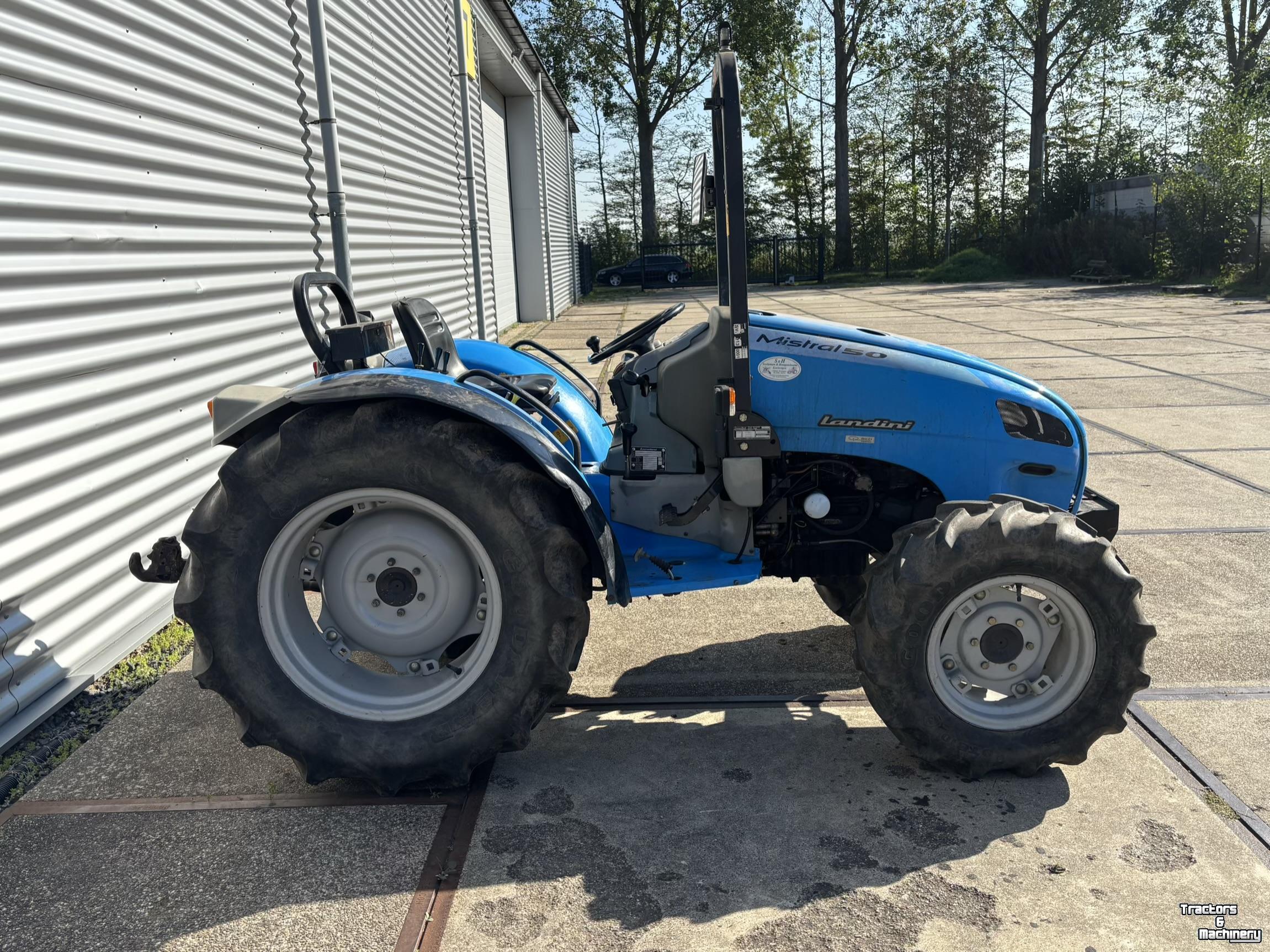 Schlepper / Traktor  Mistral 50