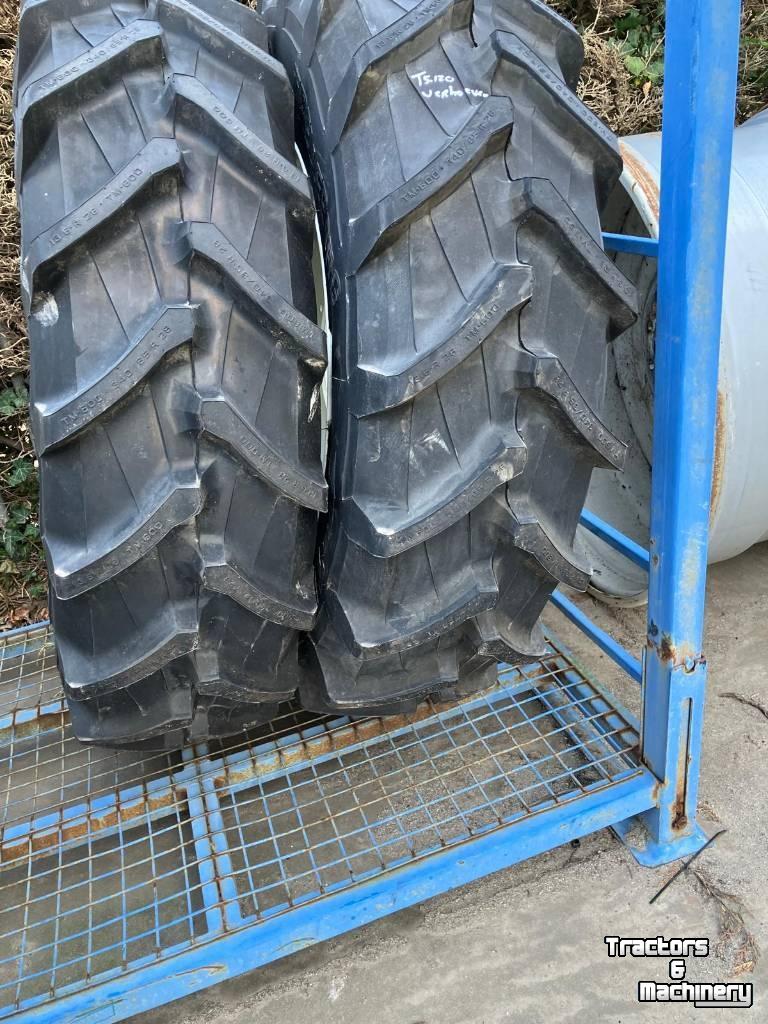 Räder, Reifen, Felgen & Distanzringe Trelleborg 420/85R38 en 340/85R28