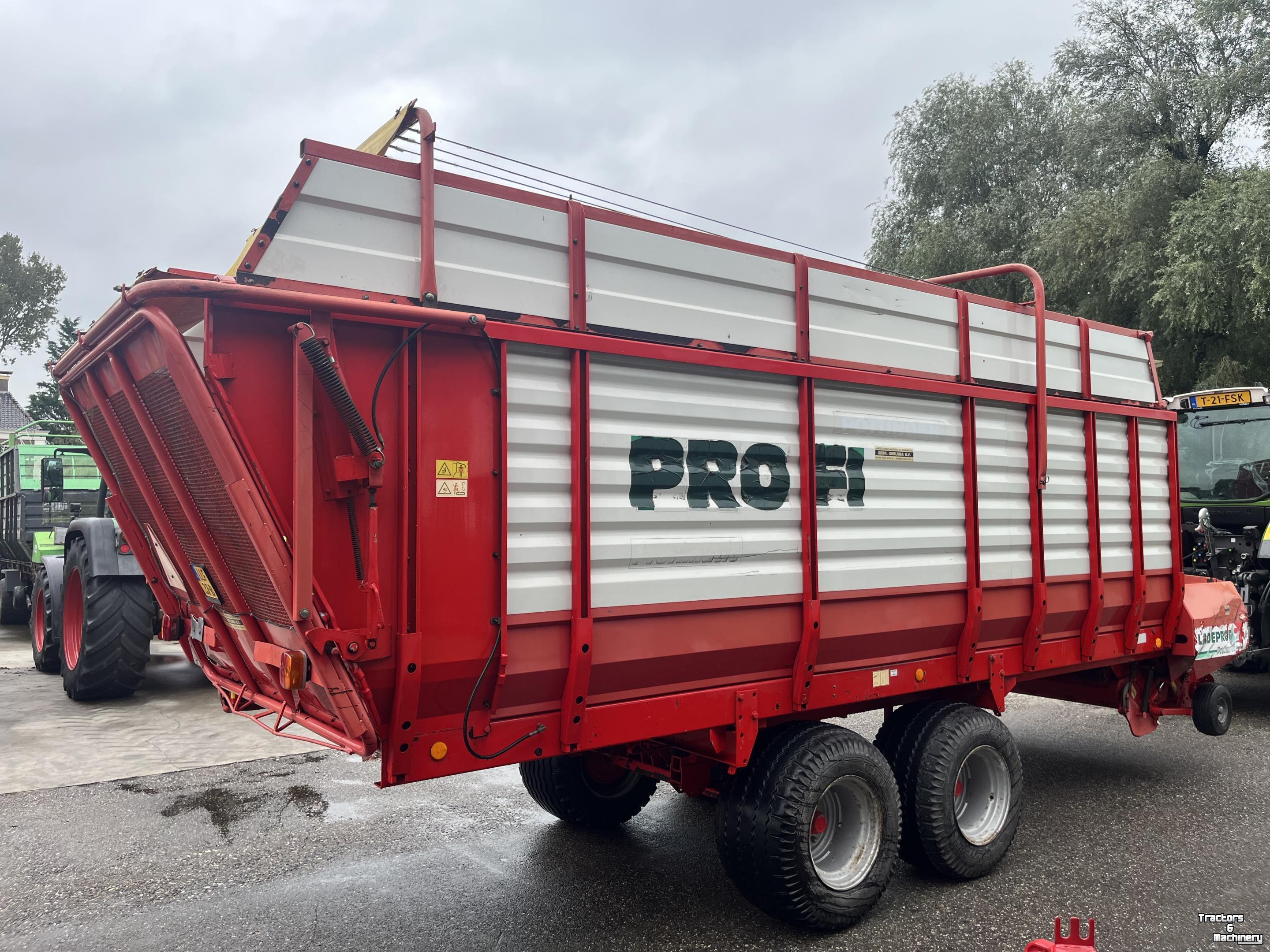 Lade- und Dosierwagen Pottinger Ladeprofi 3