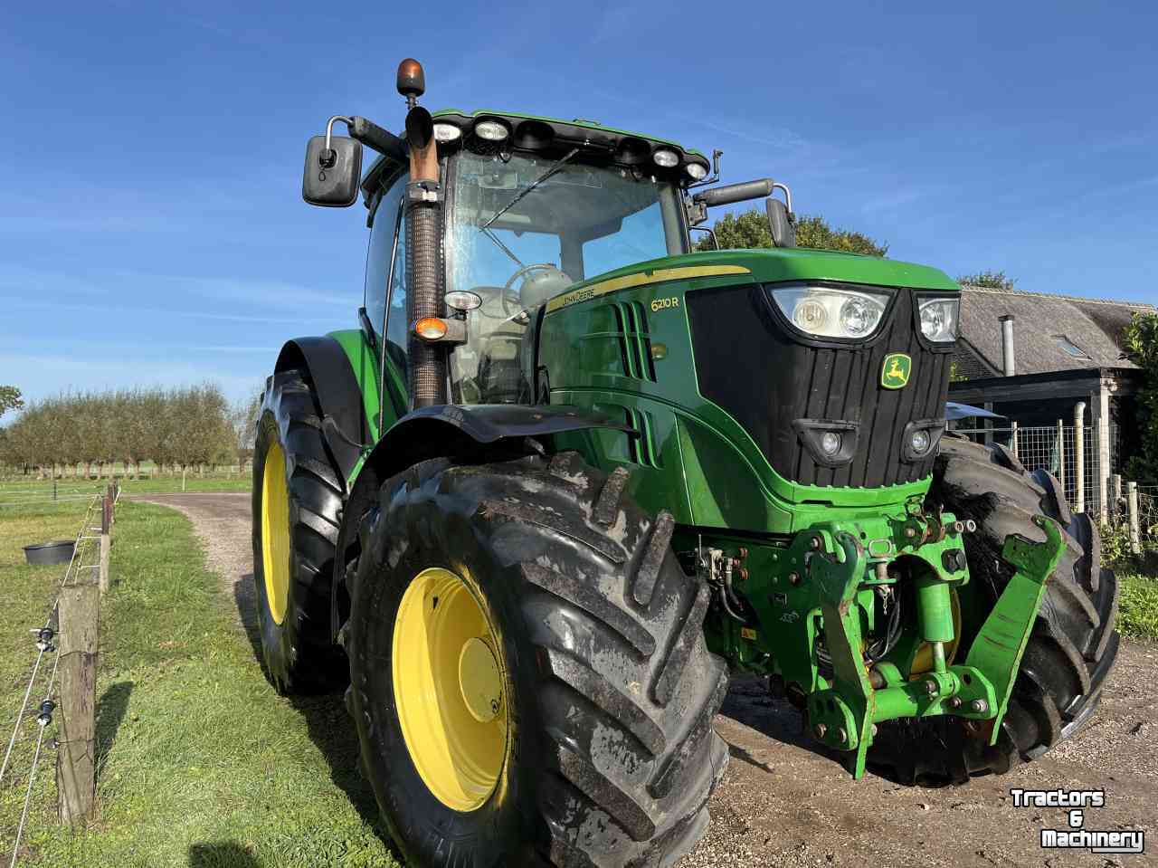Schlepper / Traktor John Deere 6210R