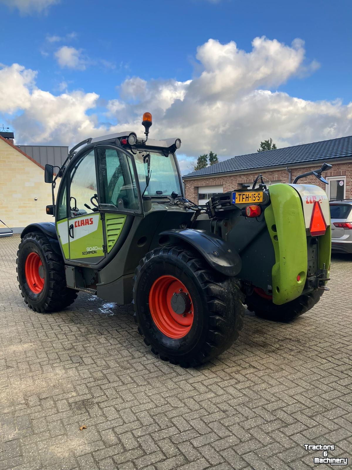 Teleskoplader Claas Scorpion 9040