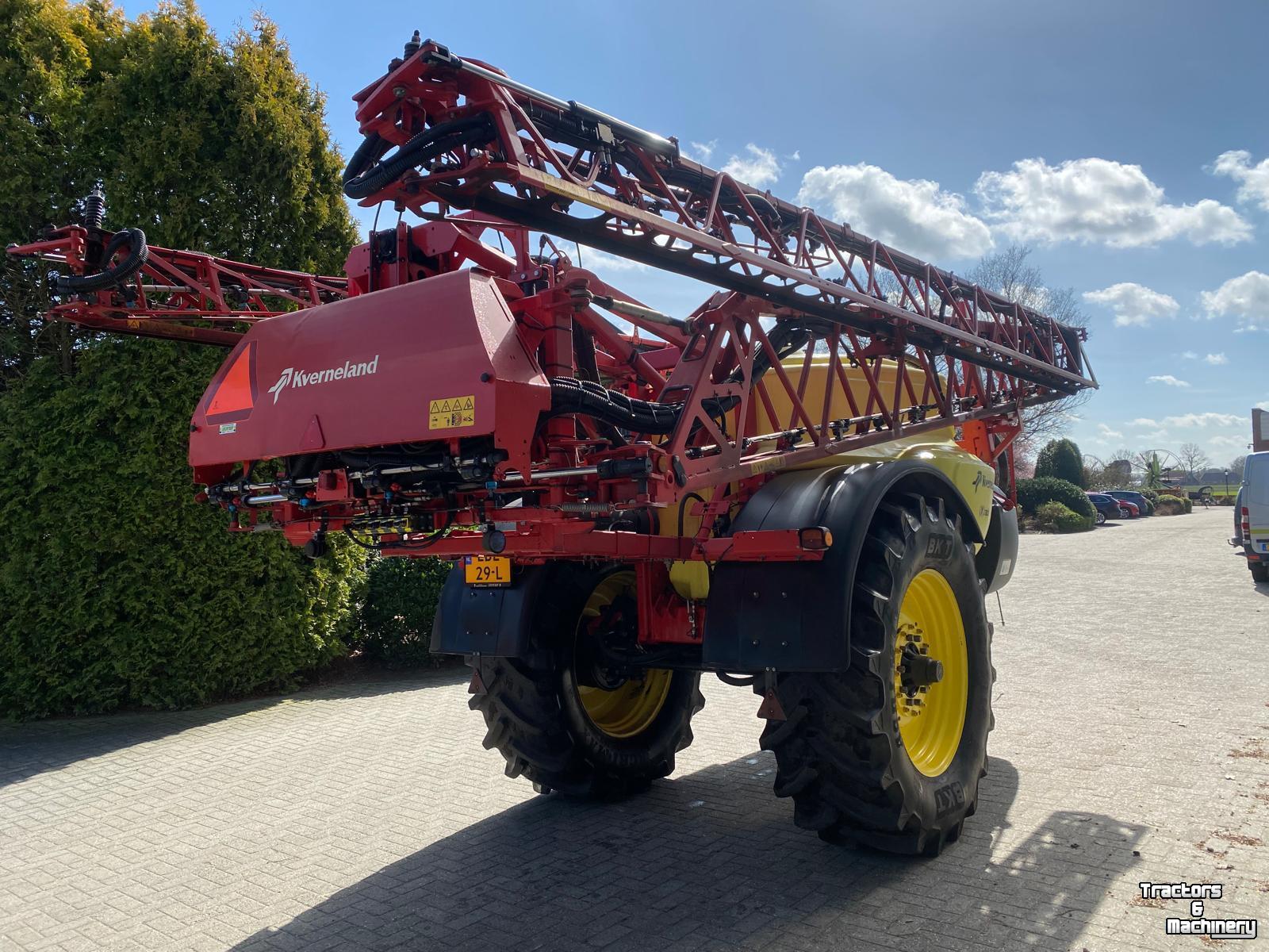 Feldspritze Kverneland iXtrack C40