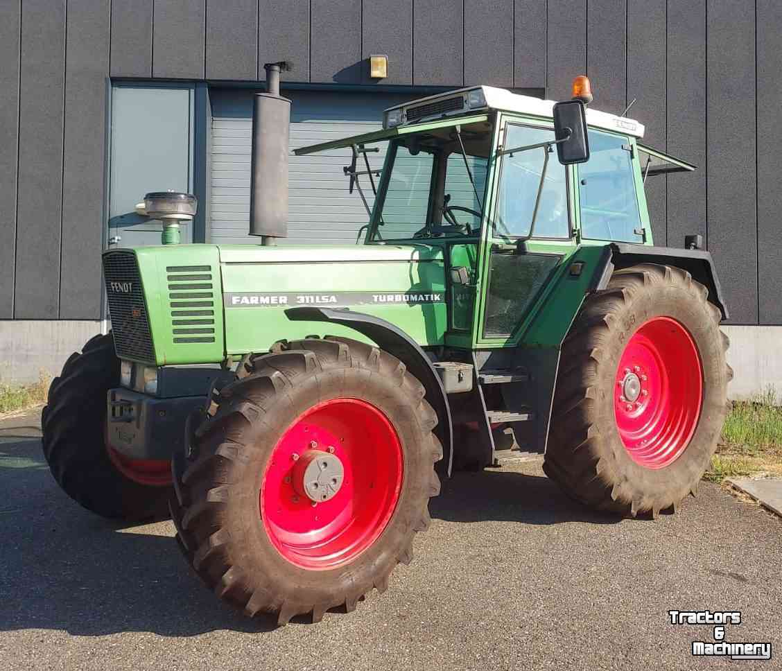 Schlepper / Traktor Fendt 311 LSA Turbomatik