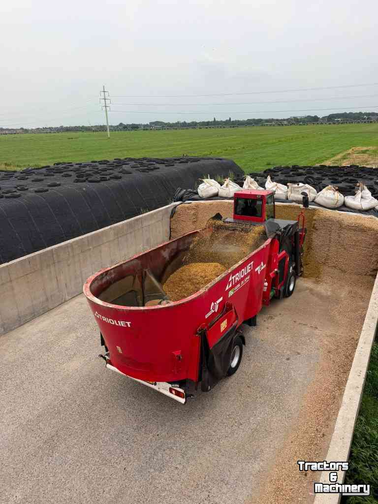 Selbstfahrende Futtermischwagen Trioliet Trioliet Triotrac 2 L2000 Zelfrijdende voermengwagen midejo