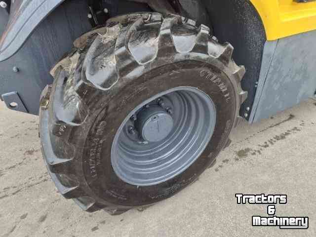 Teleskoplader New Holland TH7.37