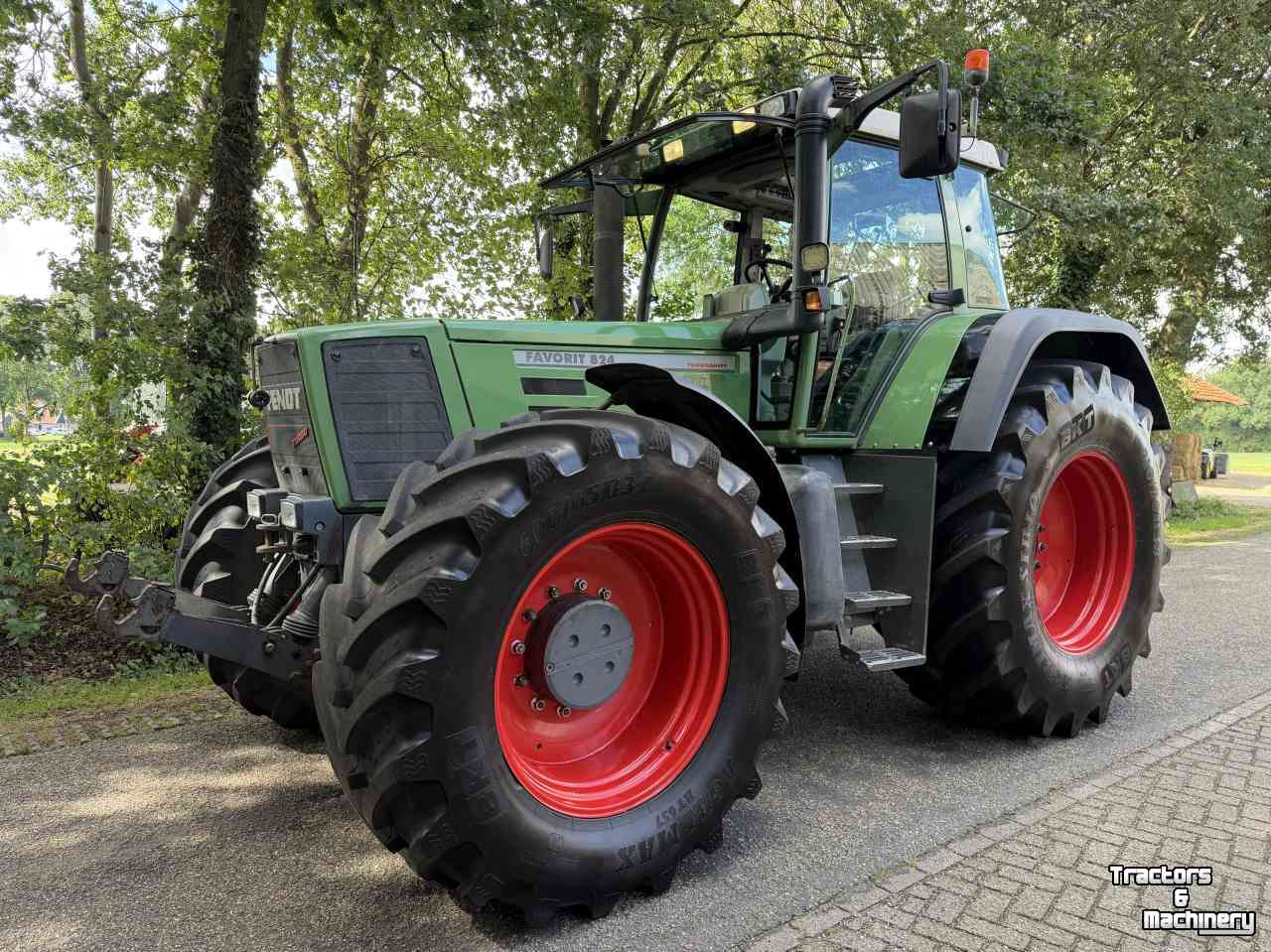 Schlepper / Traktor Fendt Favorit 824 Turboshift
