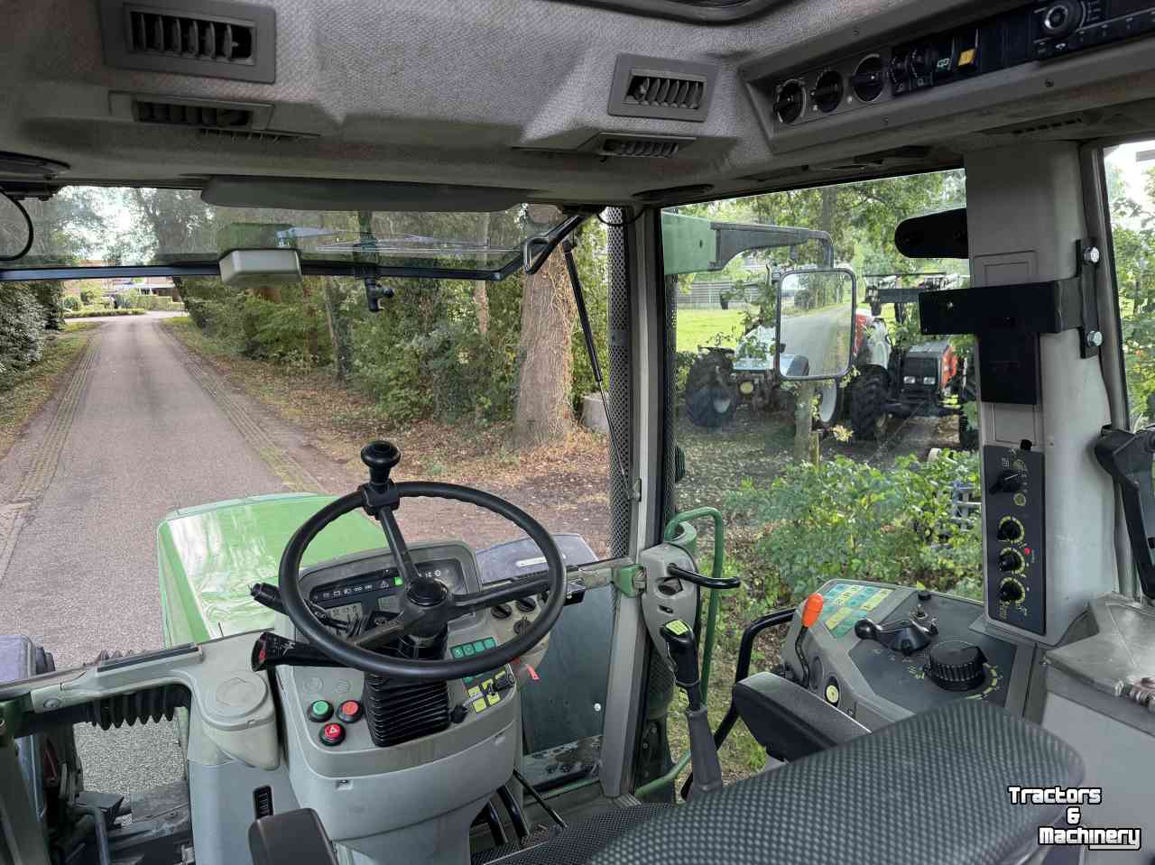 Schlepper / Traktor Fendt Favorit 824 Turboshift