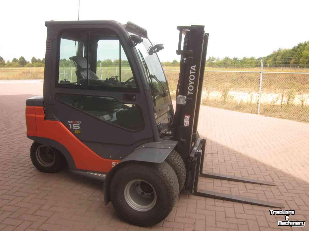 Gabelstapler Toyota TOYOTA 8FDF15W | 2023 | 1025 DRAAIUREN