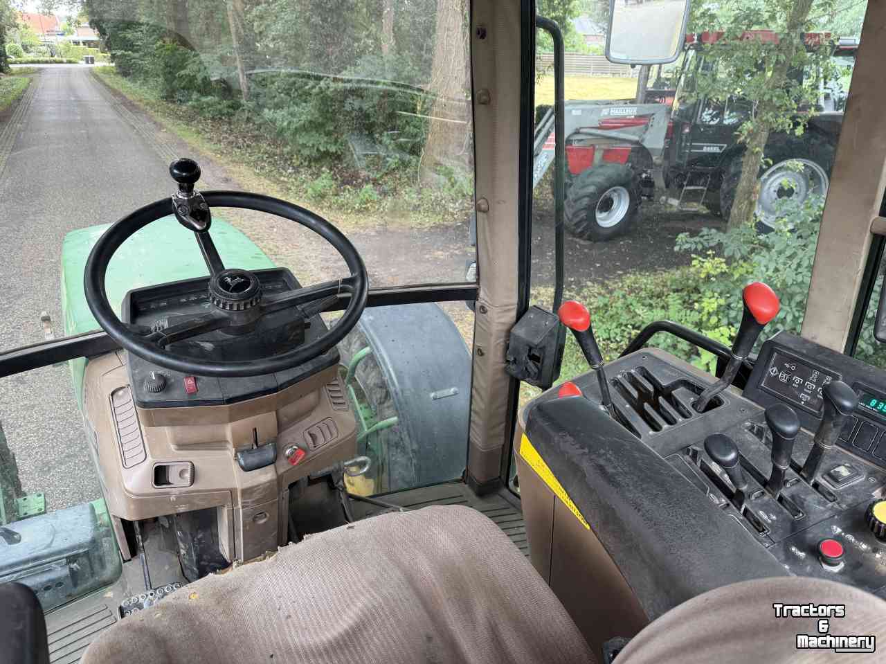 Schlepper / Traktor John Deere 6300