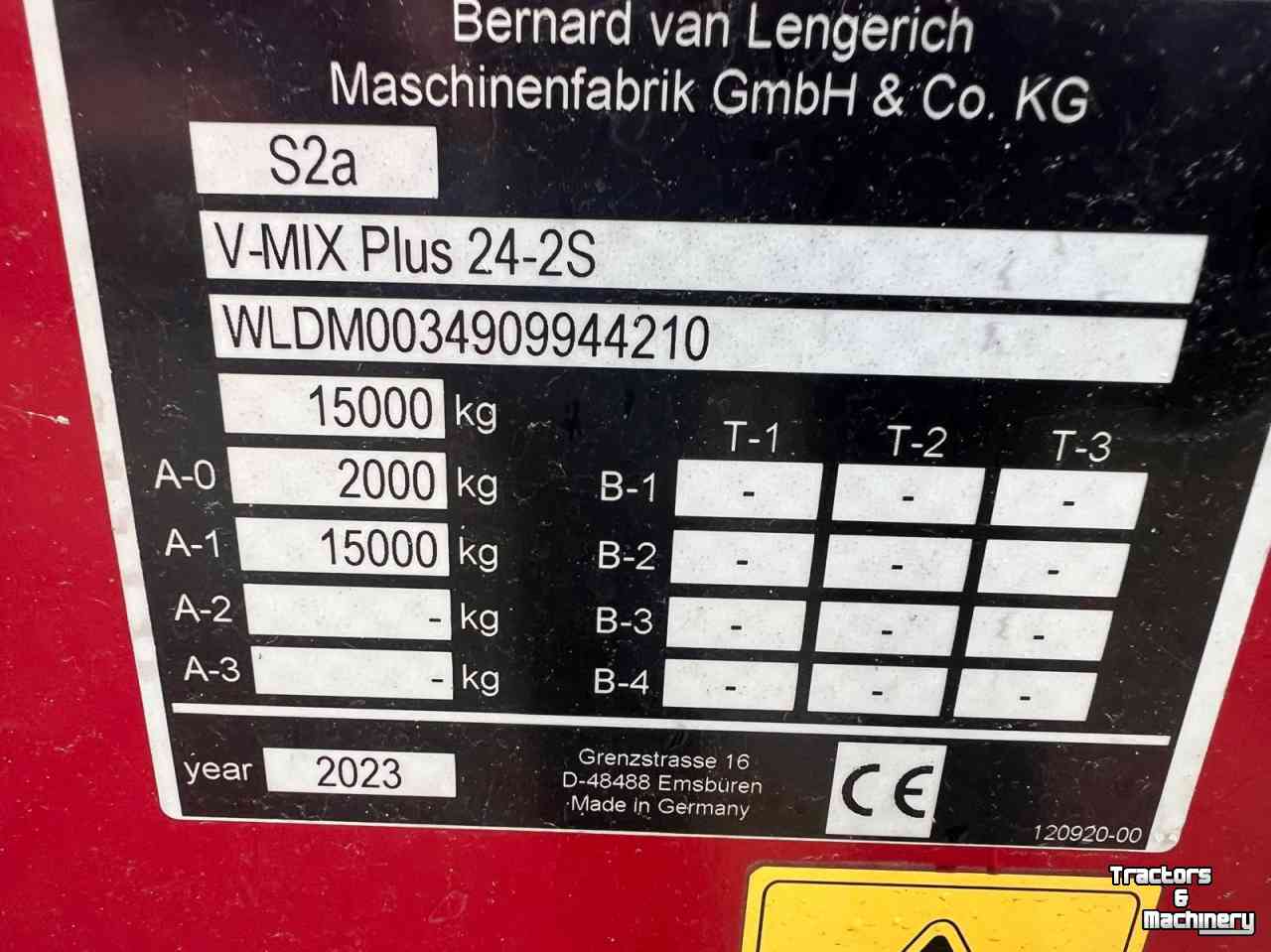 Futterverteilwagen / Futterdosierwagen BVL Vmix plus 24-2S