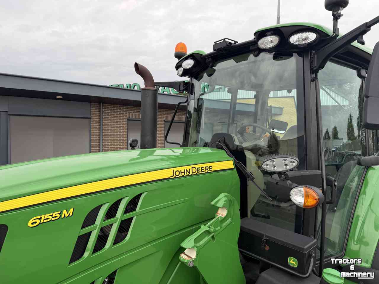 Schlepper / Traktor John Deere 6155M CQ40 2023 1120 UUR FH+FA AUTOTRAC-READY!!!