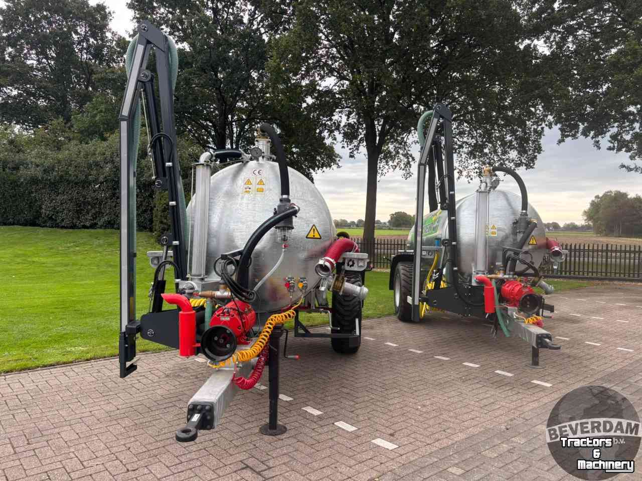 Transportbehälter / Wasserfässer  Beverdam Watertank 5000