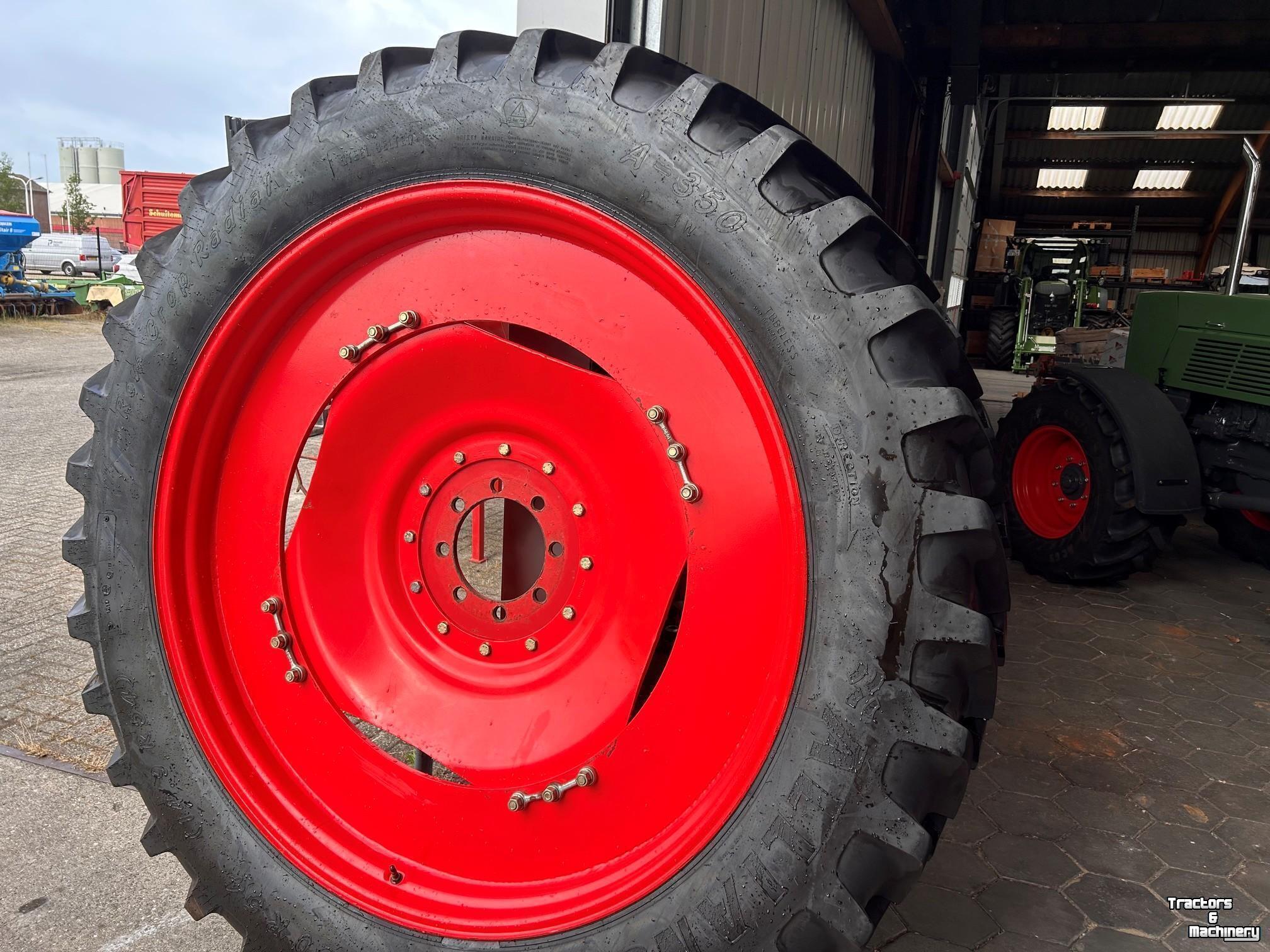 Räder, Reifen, Felgen & Distanzringe Alliance 380/90R54 wielen