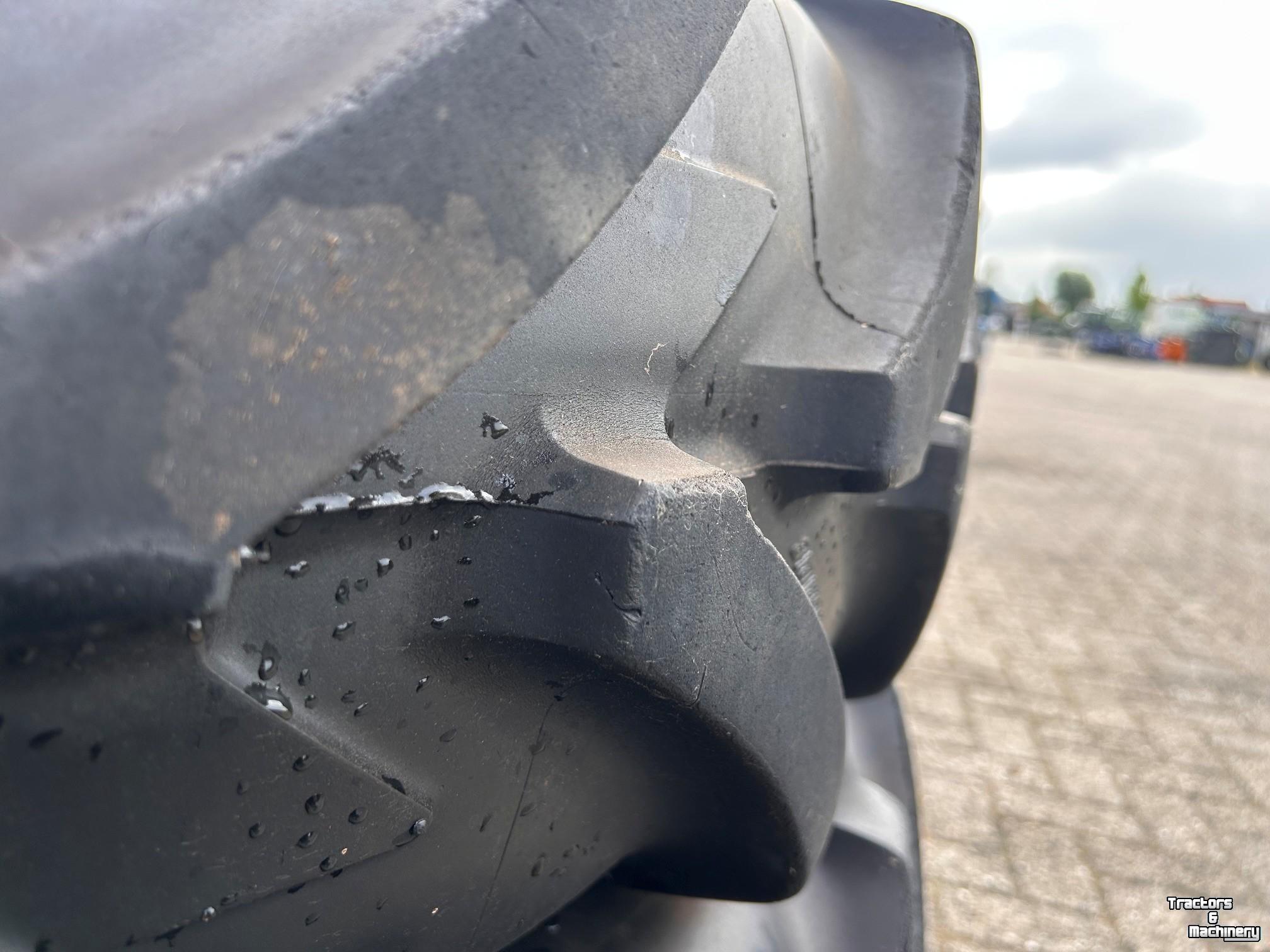 Räder, Reifen, Felgen & Distanzringe Alliance 380/90R54 wielen