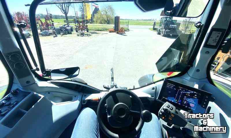 Diverse neue Teile Valtra TwinTrac set N175