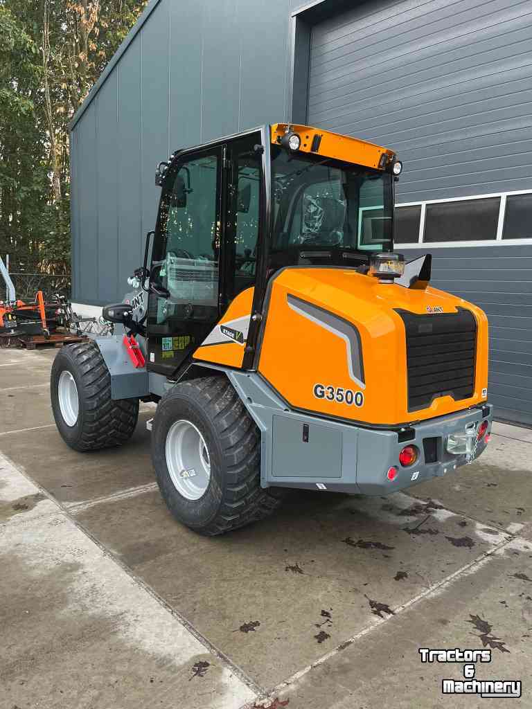 Radlader Giant G3500 mini shovel kniklader