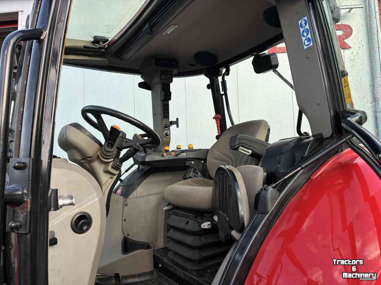 Schlepper / Traktor Case-IH Luxxum 110