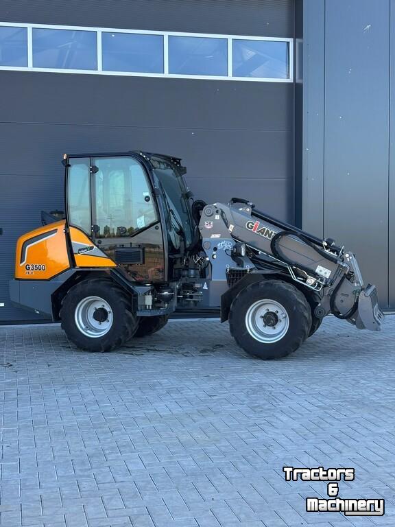 Radlader Giant G3500