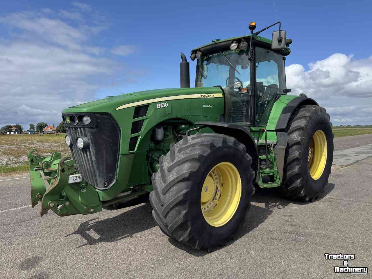 Schlepper / Traktor John Deere 8130
