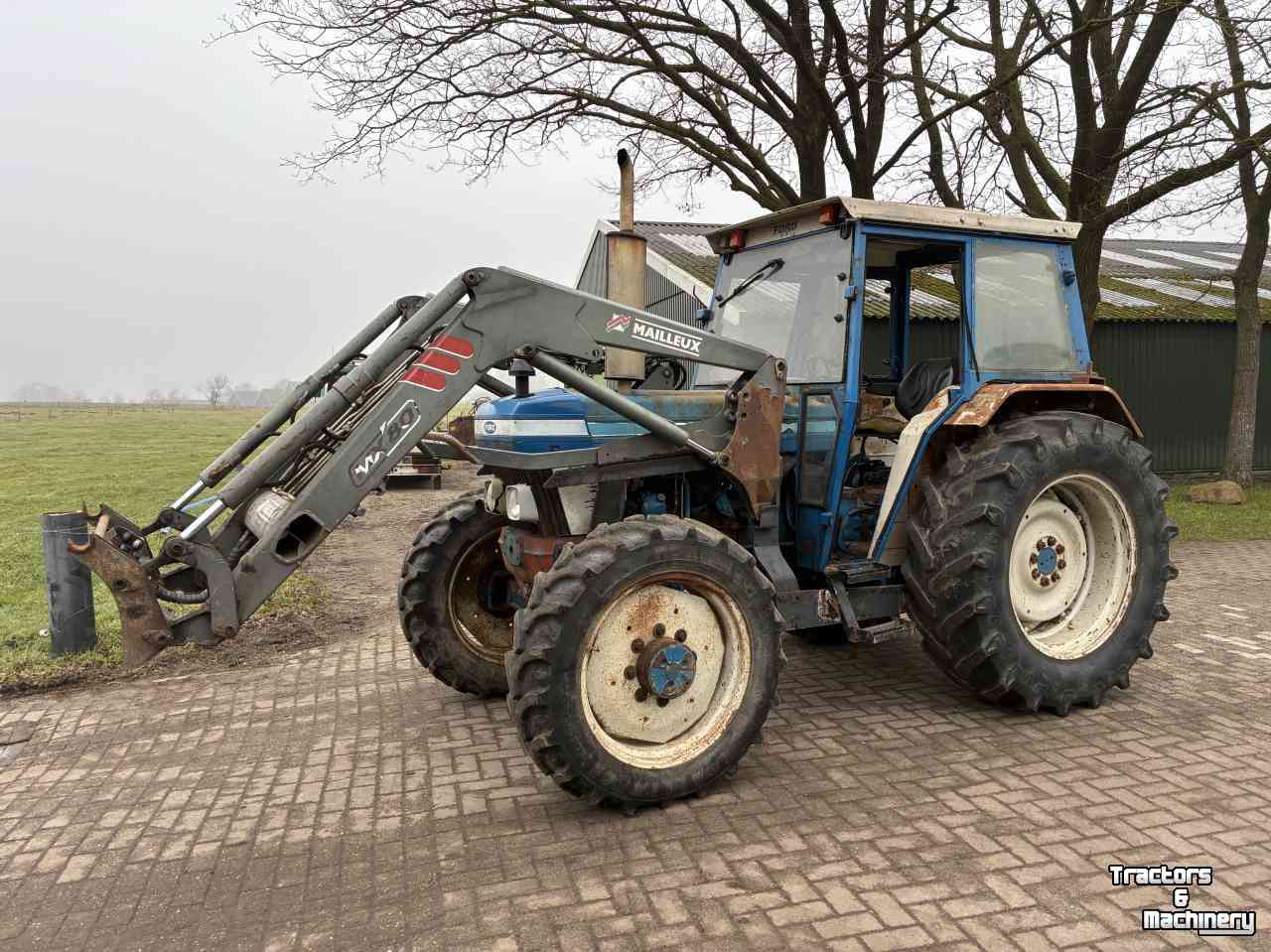 Schlepper / Traktor Ford 5610