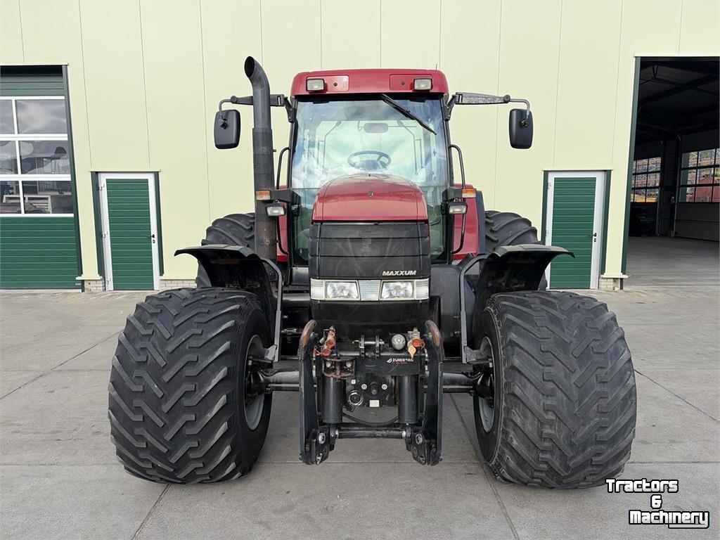 Schlepper / Traktor Case-IH MX 135