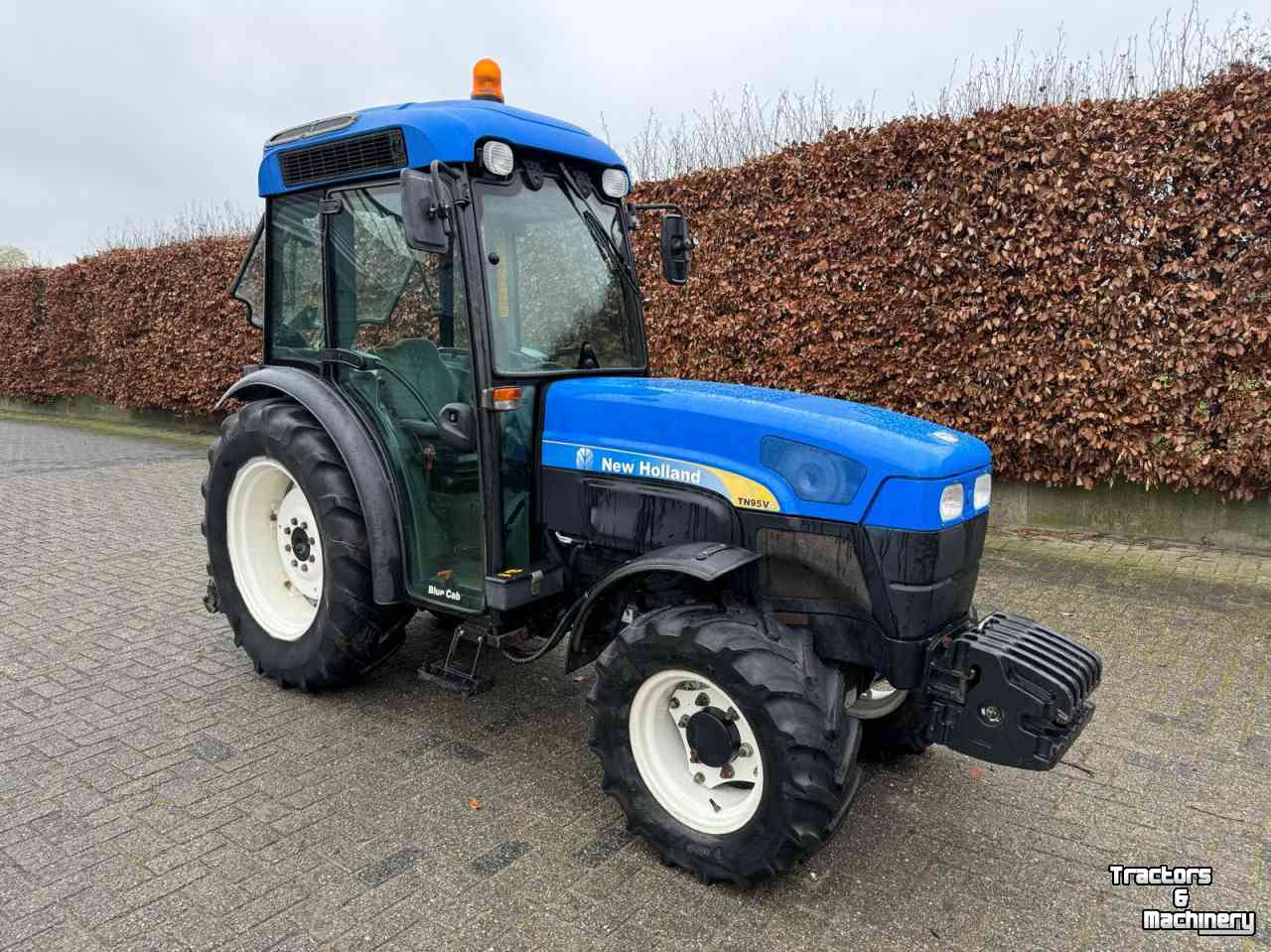 Schlepper / Traktoren New Holland TN95va